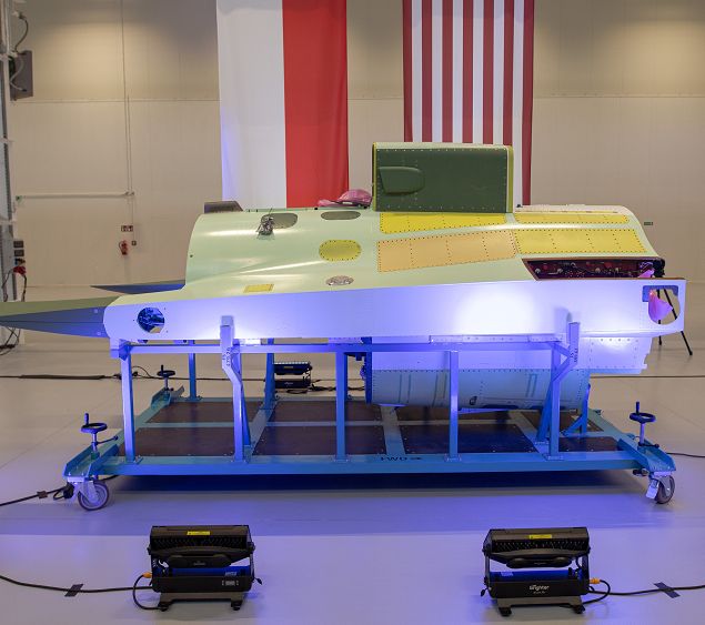 Zdjęcie - PZL Mielec świętuje ukończenie pierwszej struktury tylnej części kadłuba F-16 Block 70 72 (2).jpg